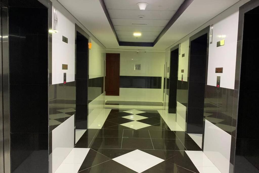 Cozy 2Bhk Near To Dmcc Metro Station -505 Apartment Dubai Luaran gambar