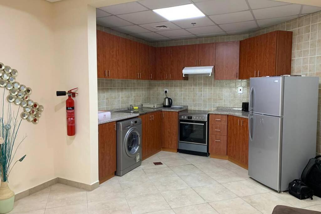 Cozy 2Bhk Near To Dmcc Metro Station -505 Apartment Dubai Luaran gambar